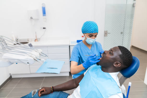 Best Emergency Tooth Extraction in Toluca, IL